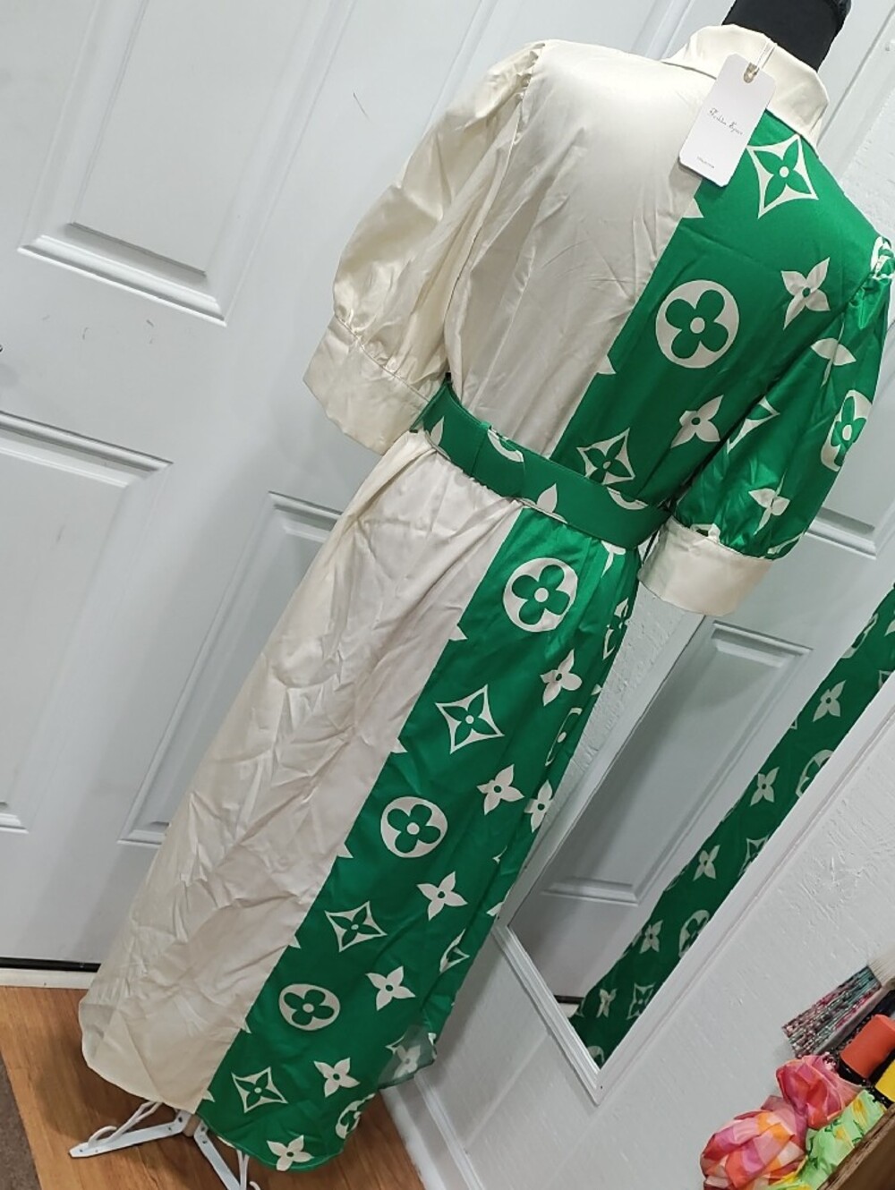 Cream and Green Two-Tone Button-Front Midi Dress - Picture 2 of 8